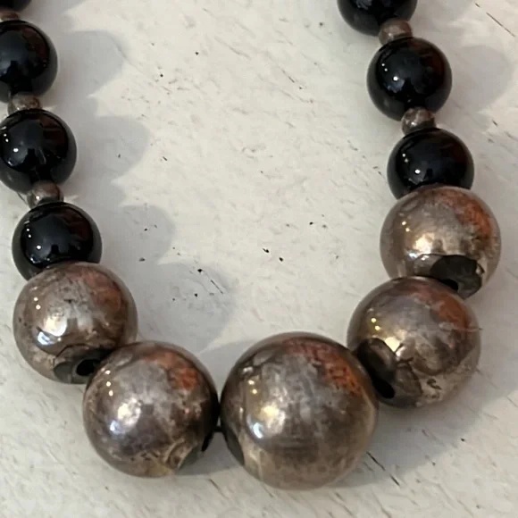 Antique Native American Sterling silver black onyx graduated bead necklace